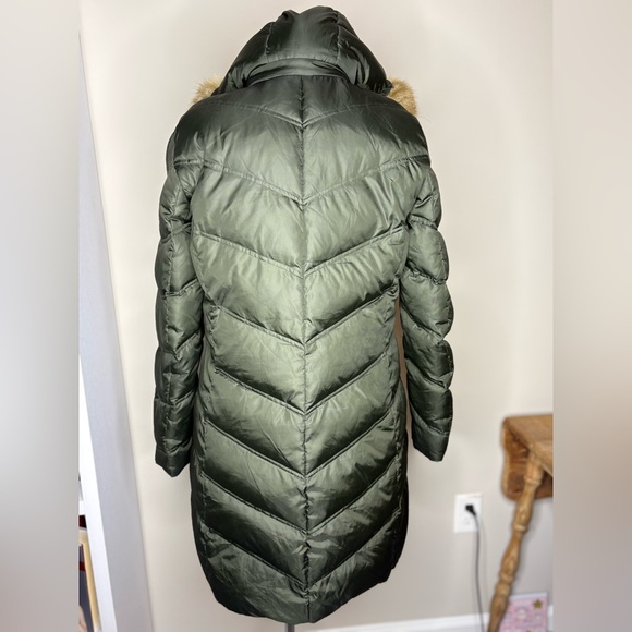 Michael Kors Olive Puffer Jacket with Fur Trim - Picture 4 of 15